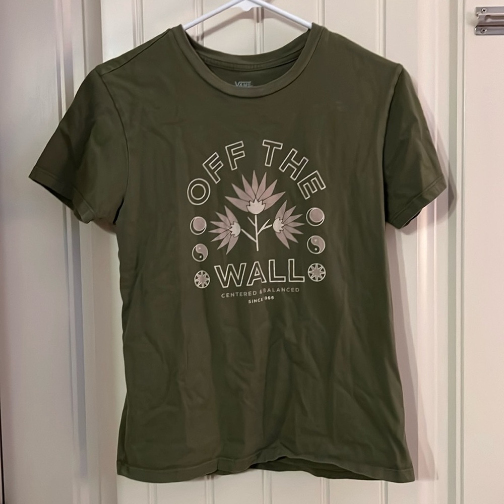 VANS - Size Small T-Shirt